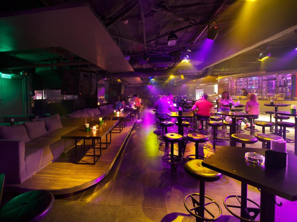 Grace Hotel Bangkok Ngoại thất bức ảnh