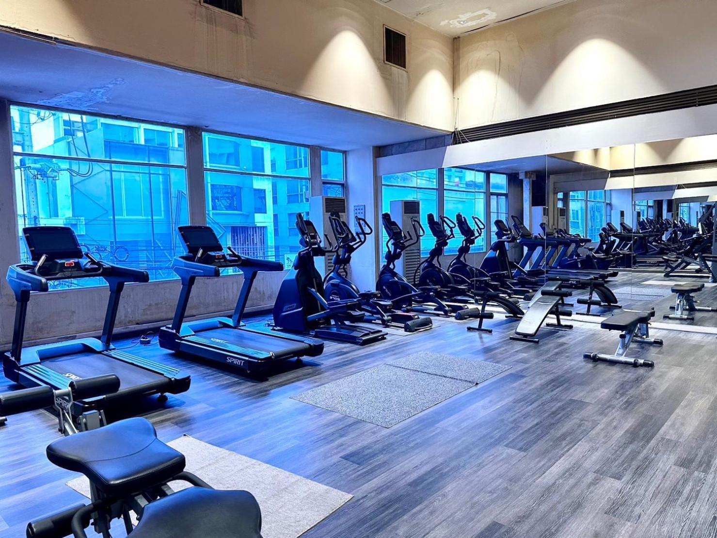 Grace Hotel Bangkok Ngoại thất bức ảnh
